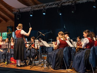 Volksfest-2025_Tag-der-Blasmusik_026.jpg