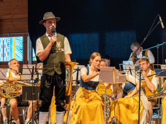 Volksfest-2025_Tag-der-Blasmusik_117.jpg