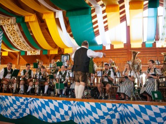 Volksfestsonntag1-22_024.jpg