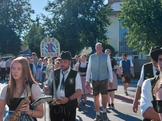 Volksfestauszug-2026_019.jpg